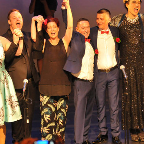 Theatre performers lining up to receive applause