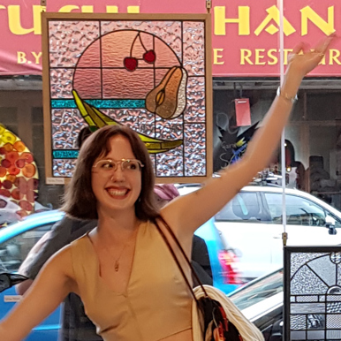 Portrait of glass student Rebecca Boehme